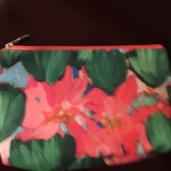 Clinique Make Up Bag - Picture 2 of 7